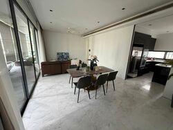 Sui Generis (D10), Condominium #556469011